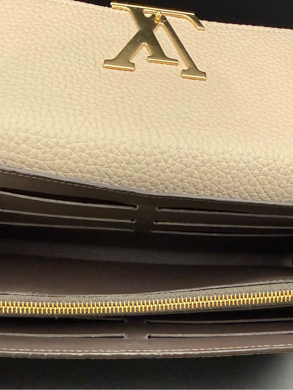 Louis Vuitton Cream Leather Flap Clutch with Gold LV Emblem - Picture 11 of 13
